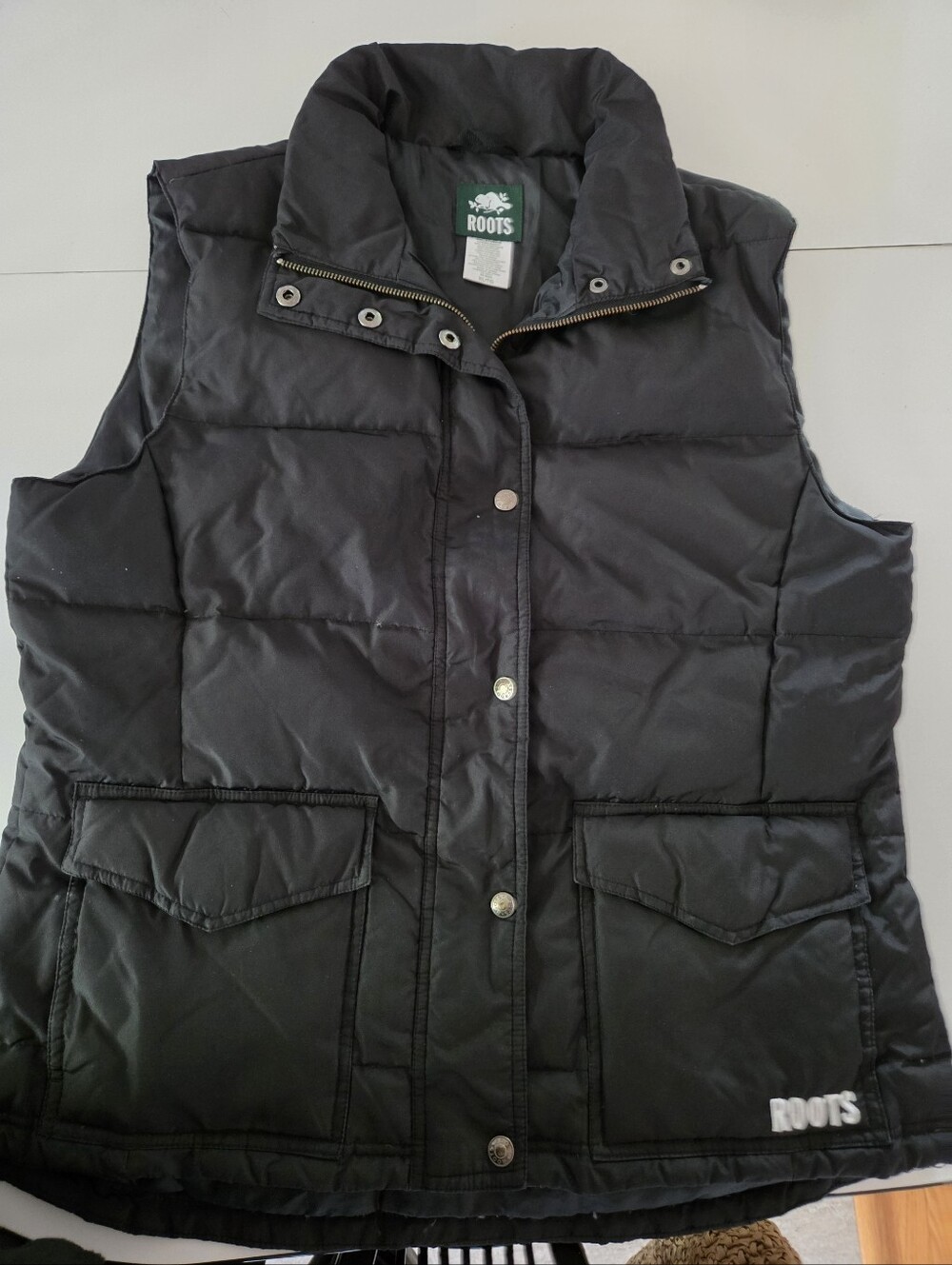 Roots Down & Feather filled Quilted Puffer Vest Black XL